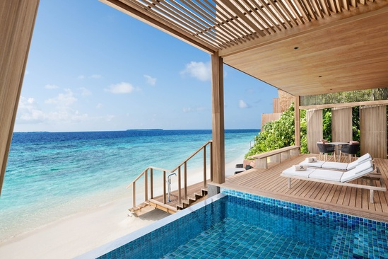 The St. Regis Maldives Vommuli Resort