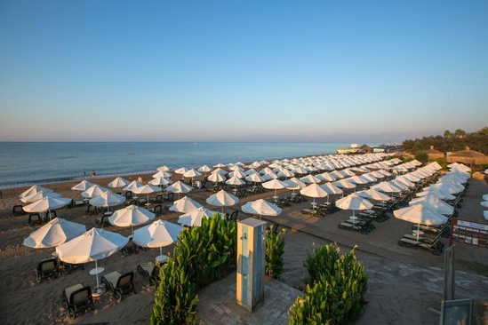 Crystal Tat Beach Golf Resort & Spa