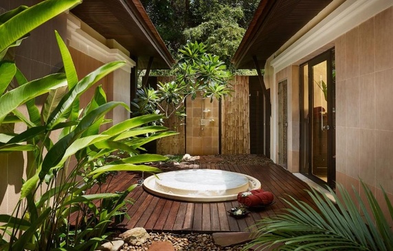 Rawi Warin Resort And Spa