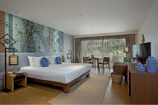 Outrigger Khao Lak Beach Resort (Ex. Manathai Khao Lak)