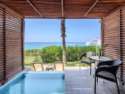 Adora Calma Beach Hotel