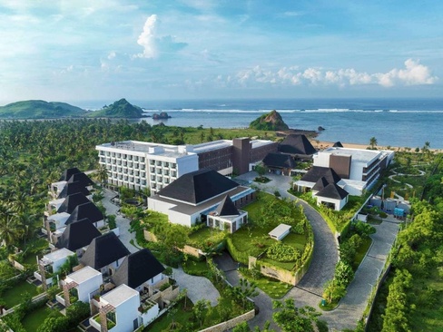Pullman Lombok Mandalika Beach Resort