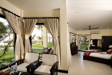 Sea Lion Beach Resort & Spa