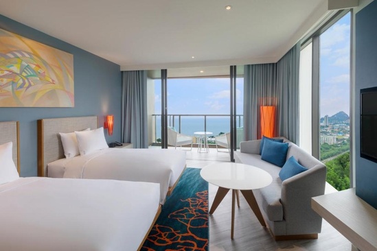 Holiday Inn Vana Nava Hua Hin