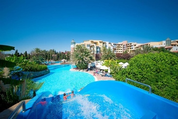 Limak Arcadia Golf Resort