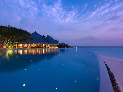 Dusit Thani Maldives