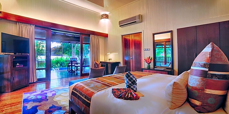 Bunga Raya Island Resort & Spa