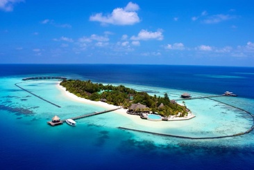 Komandoo Island Resort