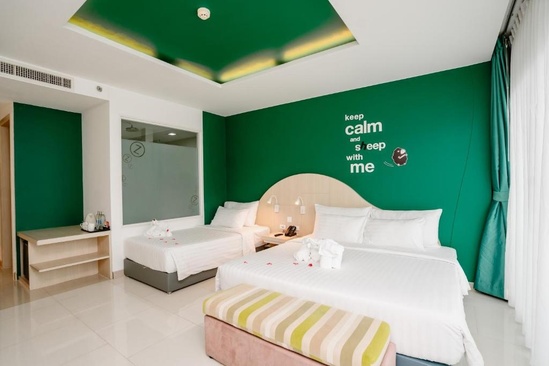Sleep With Me Hotel