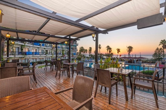 Armas Labada Hotel