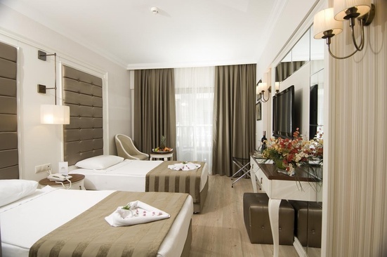 Aydinbey Famous Resort