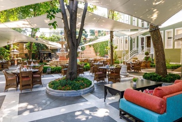 Hagia Sofia Mansions Istanbul, Curio Collection By Hilton