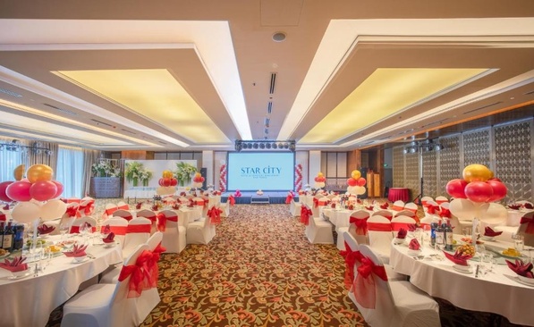 Star City Hotel & Condotel Beachfront Nha Trang