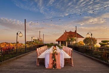 Jambuluwuk Oceano Seminyak Bali