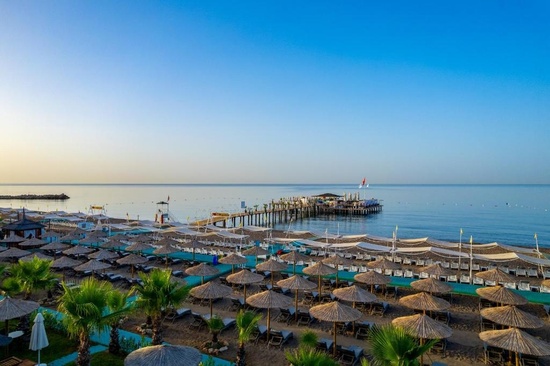 Delphin Be Grand Resort
