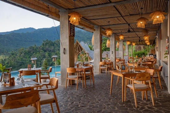 Maha Hills Resort
