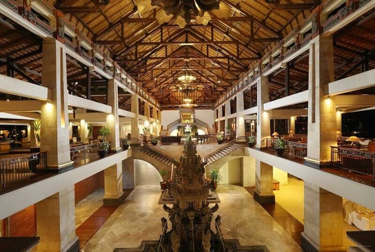 Nusa Dua Beach Hotel & Spa, Bali