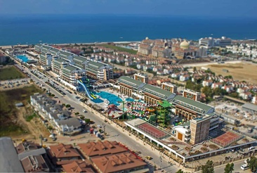 Crystal Waterworld Resort & Spa