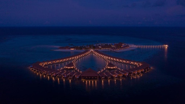 Cinnamon Velifushi Maldives