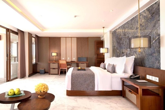 The Bandha Hotel & Suites