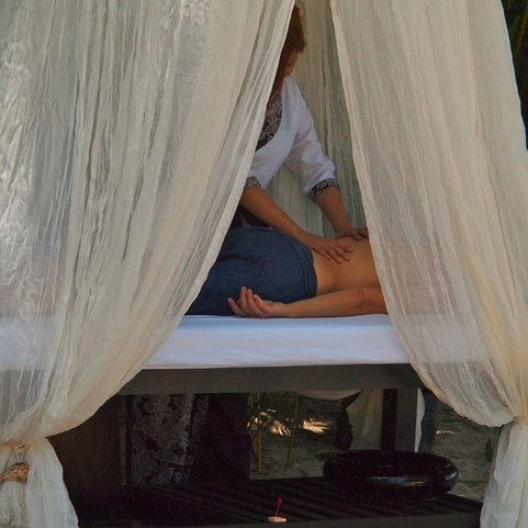 Dhevatara Beach Hotel