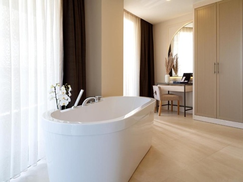 Liu Resort