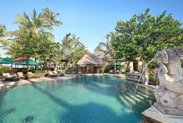 Legian Beach Hotel