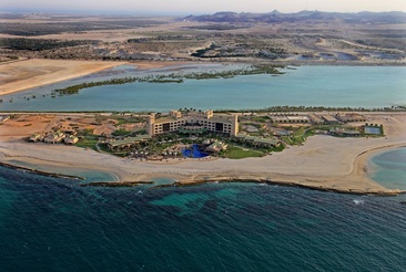 Anantara Desert Islands Resort & Spa