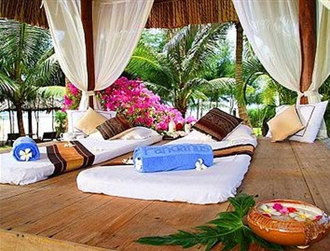 Pandanus Resort