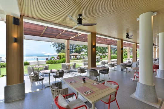 Twin Lotus Resort & Spa