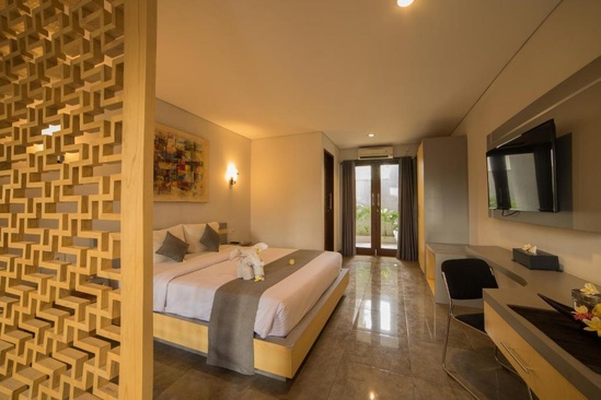 Grand Kesambi Resort & Villa