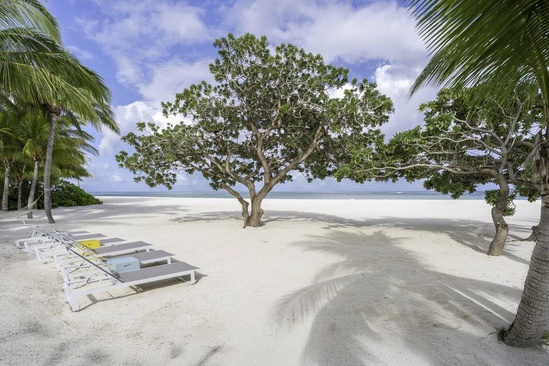 Dinarobin Beachcomber Golf Resort & Spa