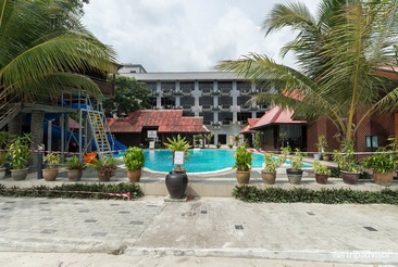 Malibest Resort