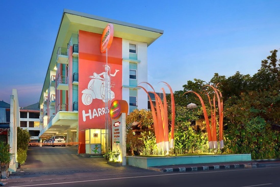 Harris Hotel & Residences Riverview - Kuta