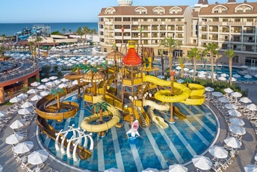 Kirman Belazur Resort & Spa
