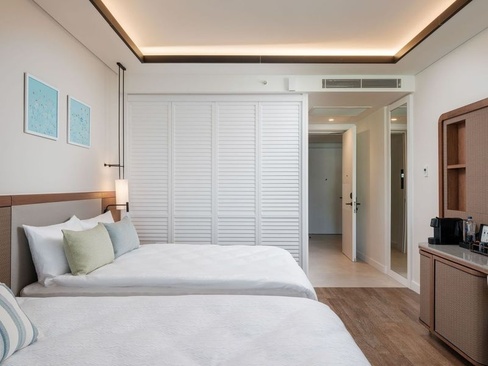 Anda Barut Collection
