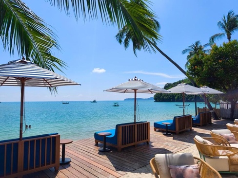 Bandara Phuket Beach Resort