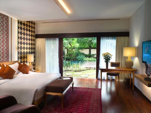 The Sandi Phala Beach Resort And Ma Joly Restaurant