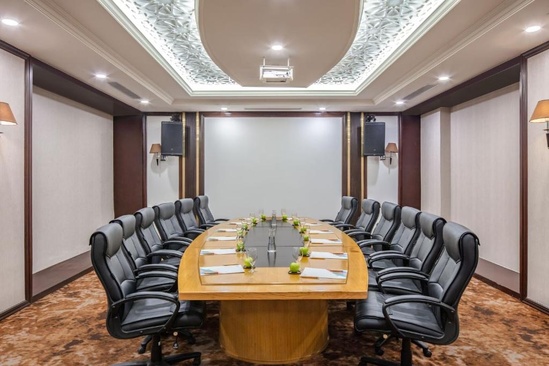 Melia Vinpearl Danang Riverfront