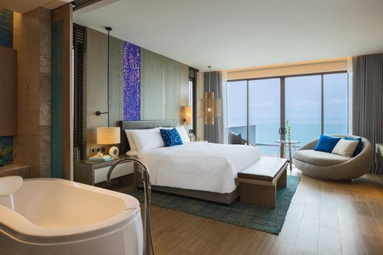 Renaissance Pattaya Resort & Spa