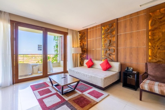 Vouk Hotel & Suites