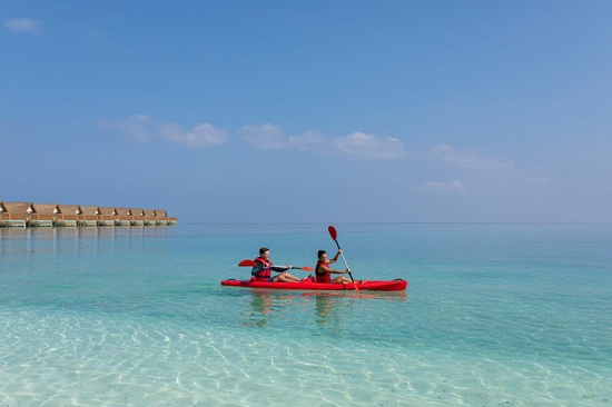 Emerald Faarufushi Resort & Spa