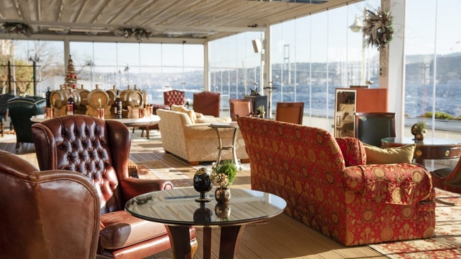 Four Seasons Hotel Istanbul At The Bosphorus