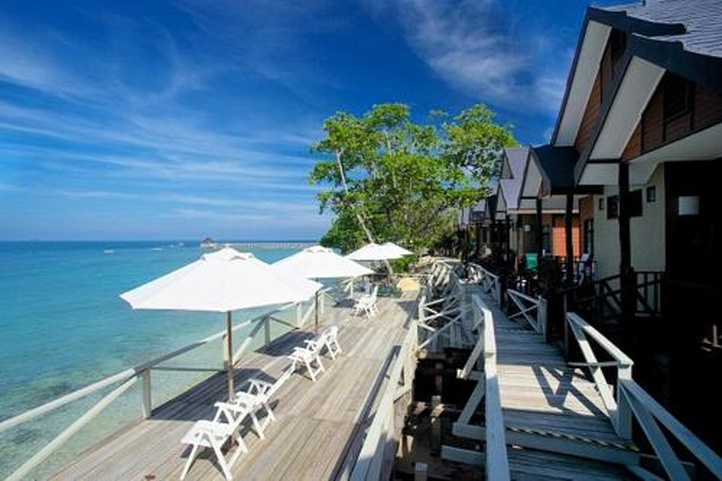 Tunamaya Beach & Spa Resort