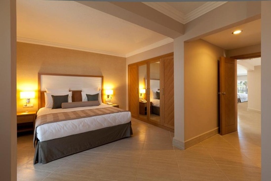 Paloma Oceana Resort