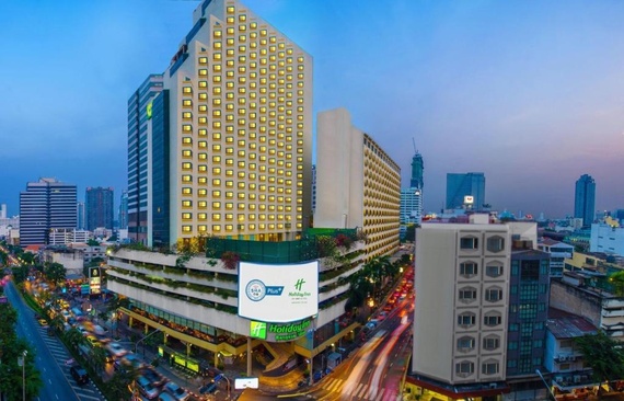 Holiday Inn Bangkok Silom