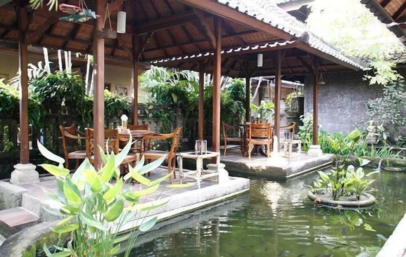 Hotel Puri Bambu