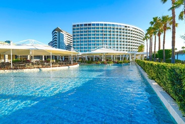 Crystal Centro Resort