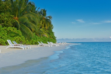 Angaga Island Resort & Spa