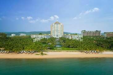 Intercontinental Phu Quoc Long Beach Resort